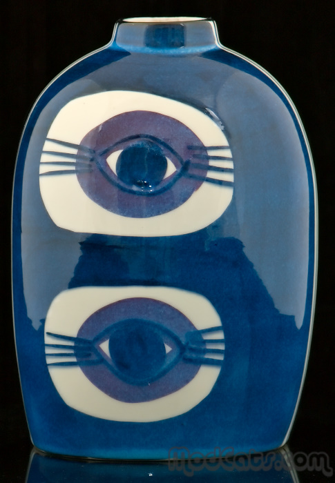 Royal Copenhagen Fajence Vase 