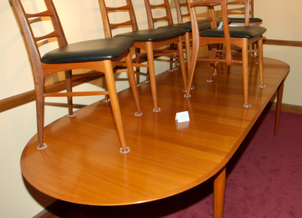 Arne Vodder for Sibast Dining Table