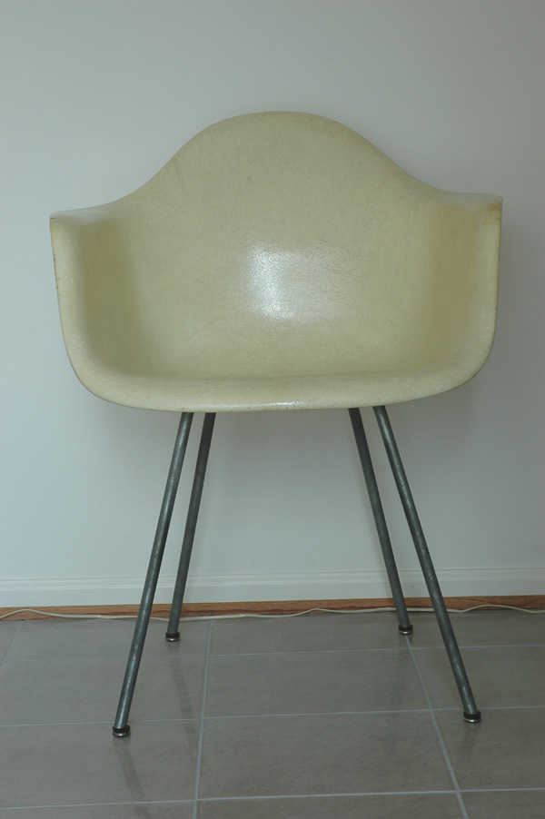 Eames - DAX Zenith Rope Edge Shell Chair