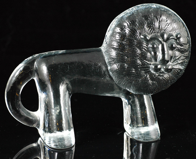 Kosta Boda Zoo Series Lion