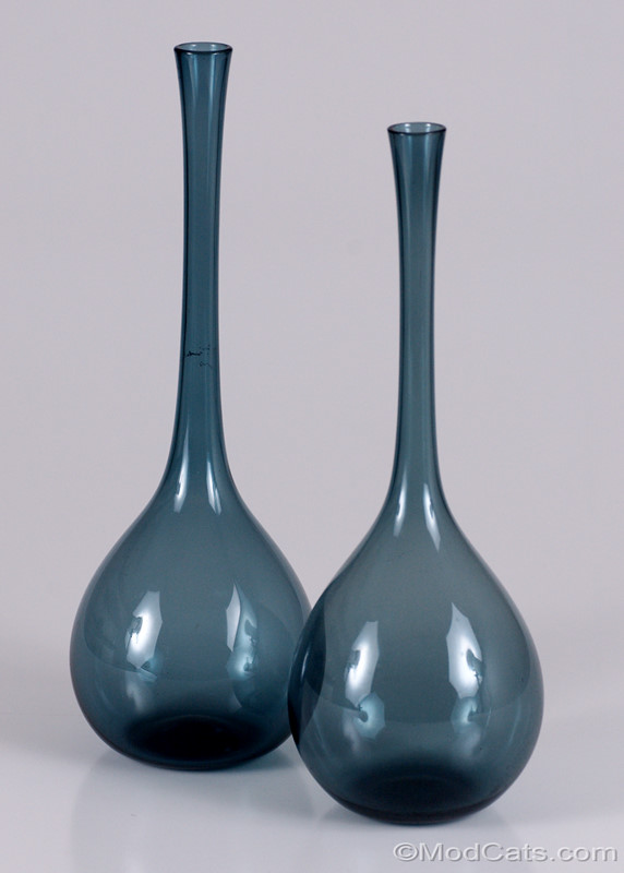 Pair of Seda Bud Vases