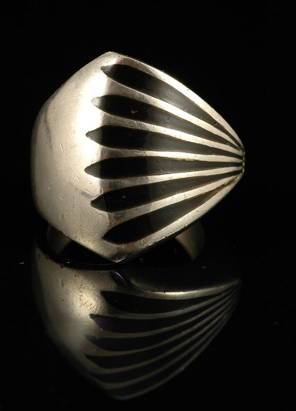 Taxco - Sterling and Onyx Ring