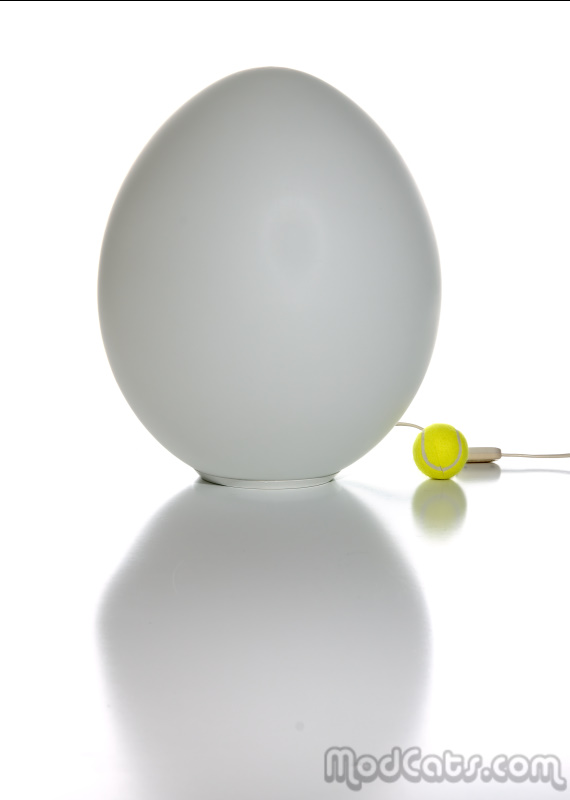 Large Laurel Egg Lamp