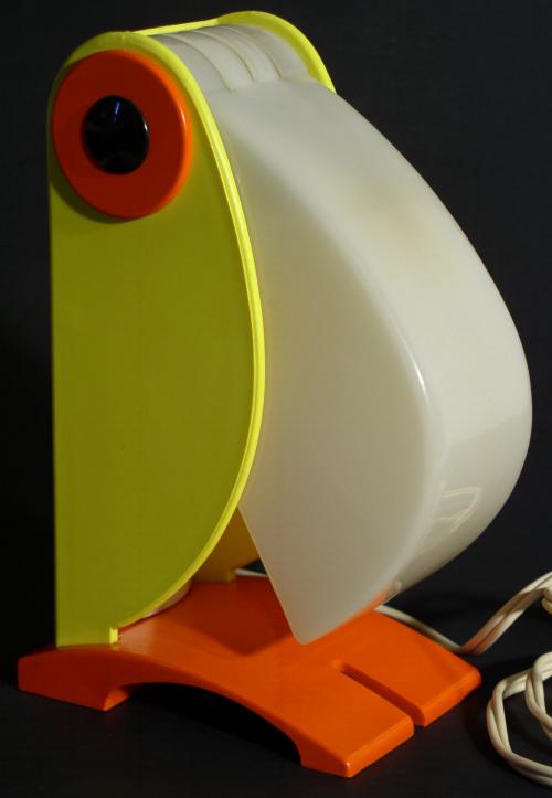 Ferrari Toucan Lamp