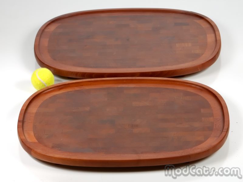 Dansk IHQ Serving Trays