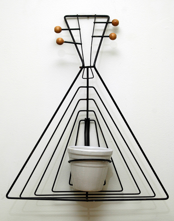 Frederick Weinberg Guitar Plant holder